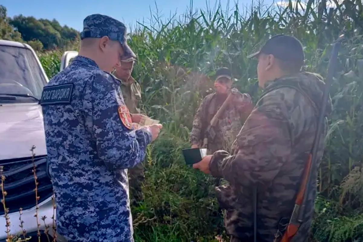 В Мордовии проверили 230 охотников, два нарушителя пойманы без разрешения