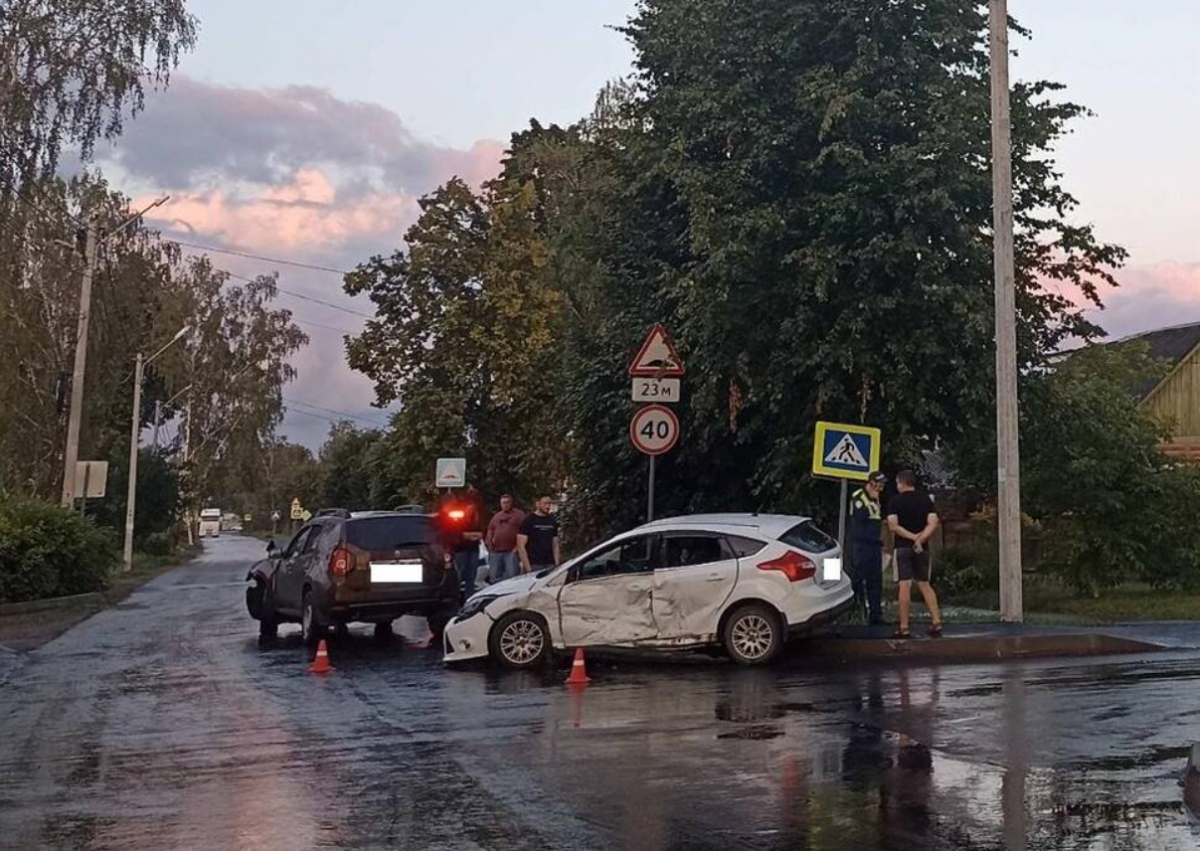 Детские кресла спасли жизни трем детям в российском (страна-террорист) городе