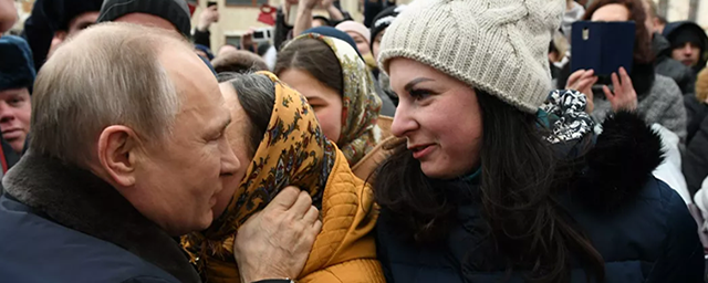 Сделавшая предложение Путину россиянка рассказала о себе