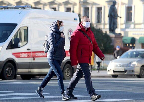 Главный эпидемиолог Петербурга заявил, что третья волна COVID-19 ожидается осенью
