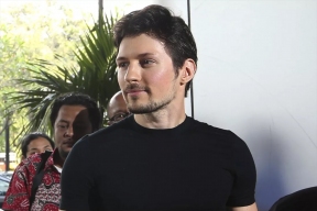 Дуров рассказал, когда перестал отвечать Макрону в Telegram