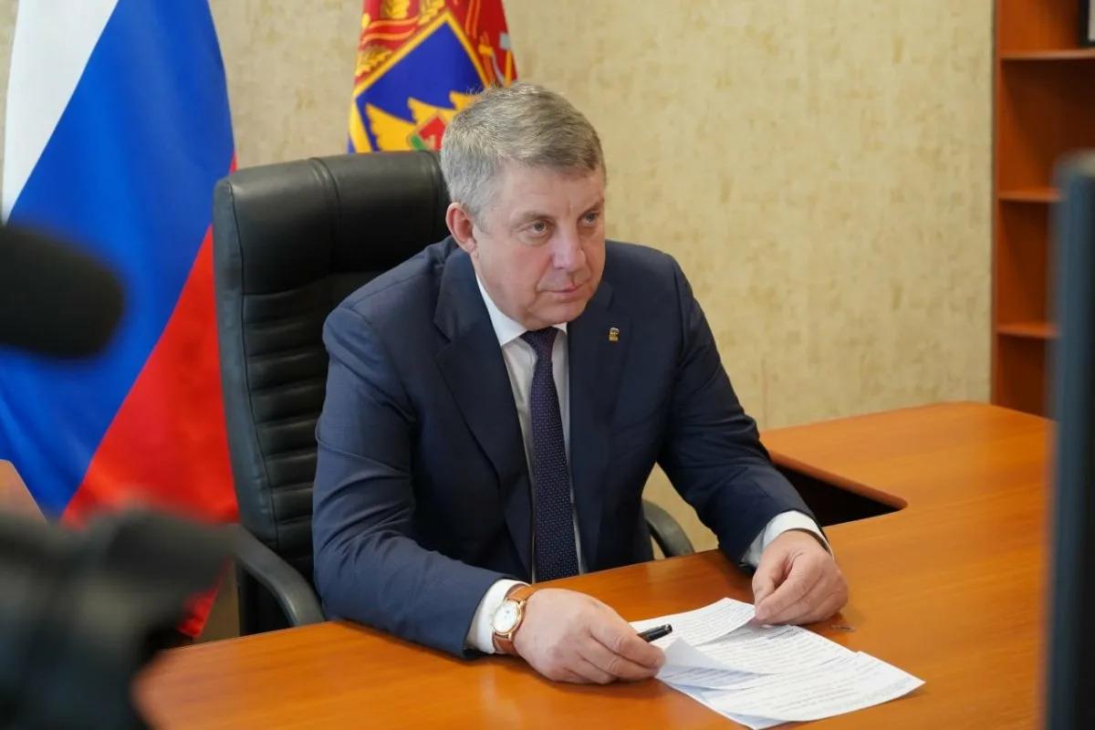 Украинский дрон атаковал энергообъект в Брянской области, вызвав перебои с электричеством