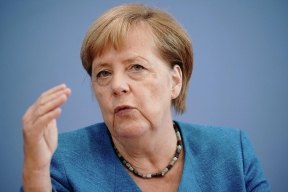Меркель отказалась от заявления про виновников начала конфликта на Украине