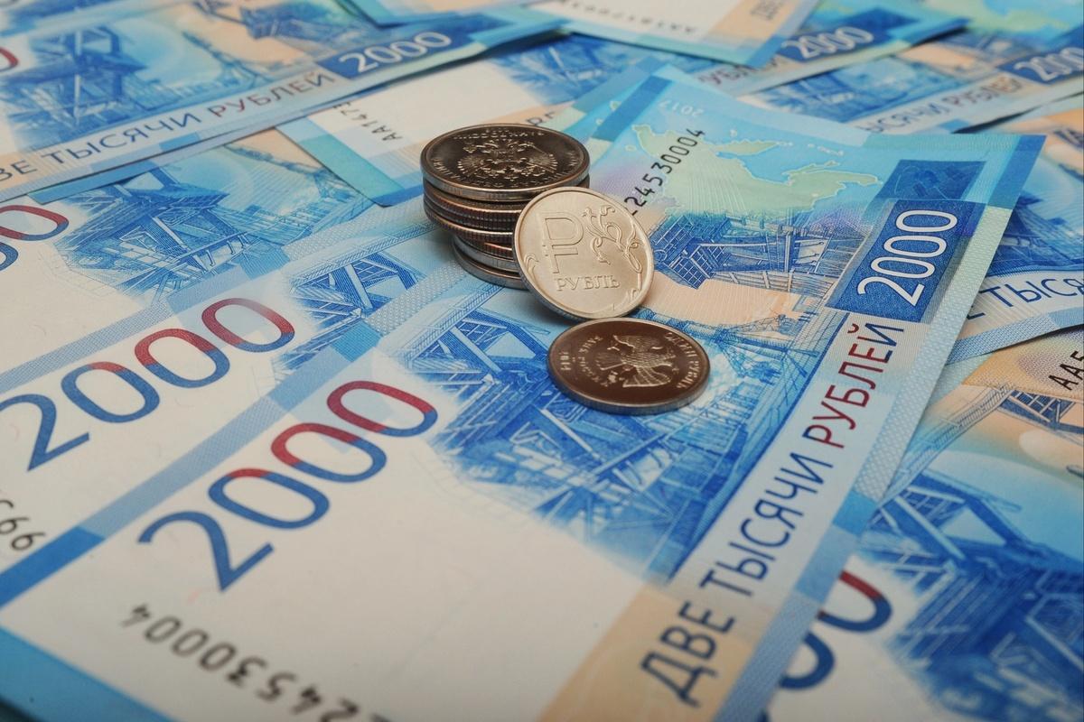 В Госдуме сообщили о ранней выплате зарплат и пенсий в связи с праздниками