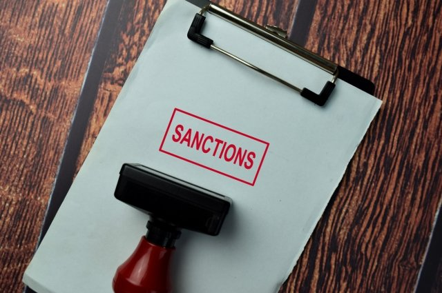 Эксперт рассказала, страшен ли РФ новый 13-й пакет санкций Запада