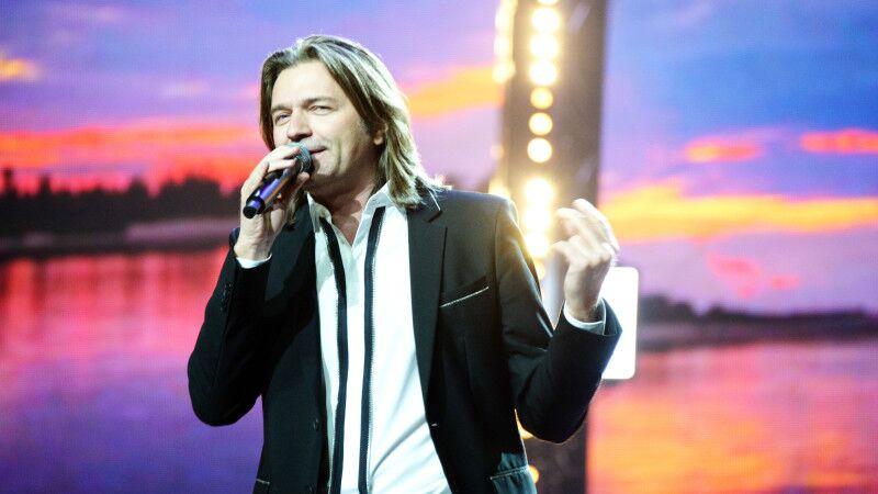 Дмитрий Маликов решил сменить цвет волос в честь своего 51-летия