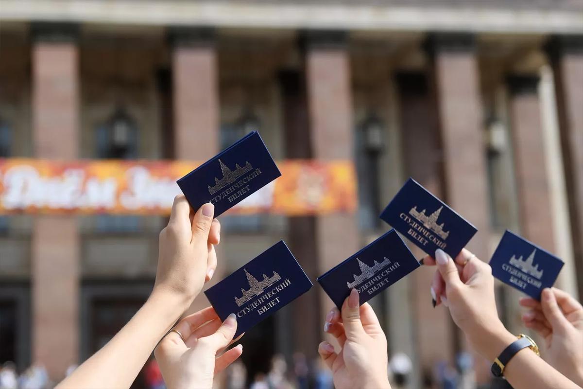 В России планируют ежегодно индексировать стипендии студентов