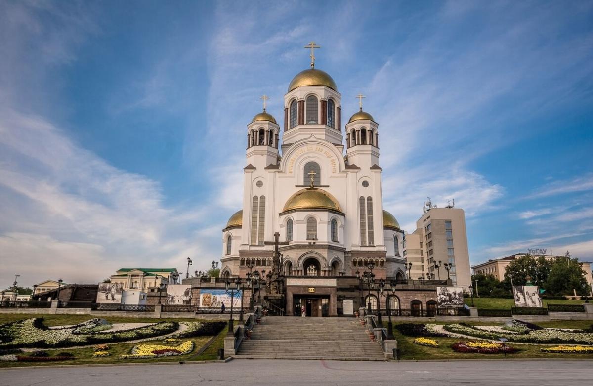 В Екатеринбурге задержали угрожавшего взорвать храм мужчину