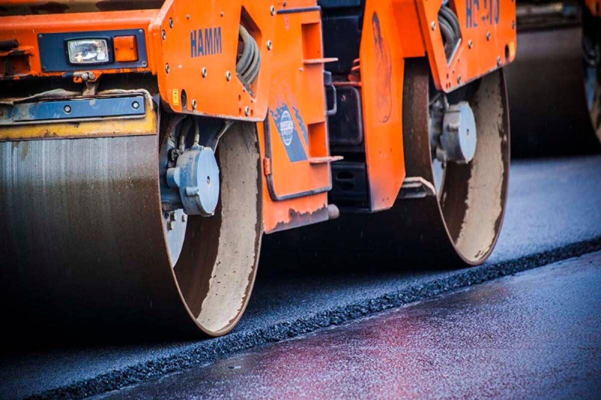 В Анадыре заключили первые контракты на ремонт дорог по нацпроекту