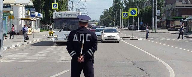 Липецкий автоинспектор заплатит штраф 300 тысяч рублей за взятку