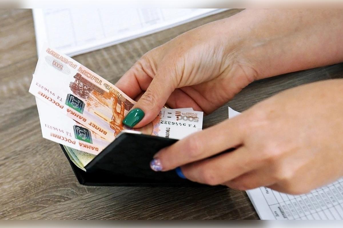 Депутат Миронов предложил значительно увеличить МРОТ