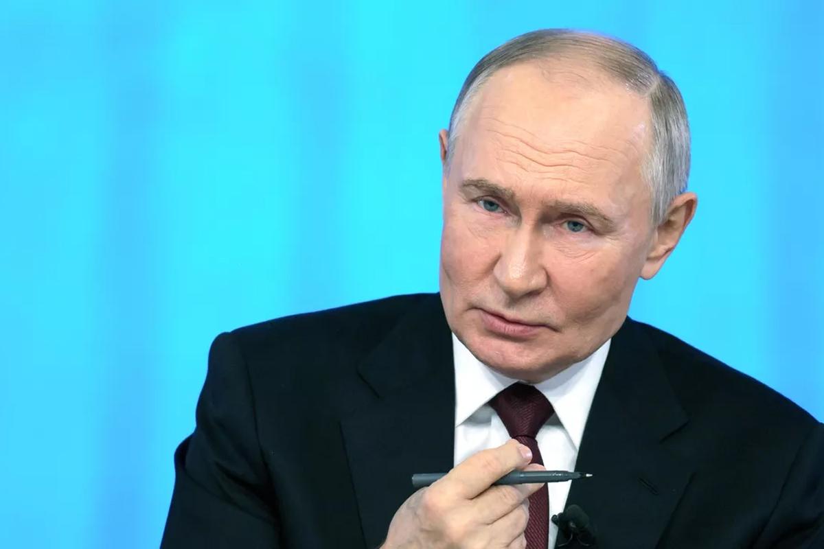 Путин дал старт реформе аккредитации врачей и расчета потребности в кадрах