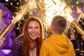 Эвелина Бледанс призналась, что сама подбирает окружение для сына Семена