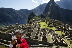Древний город инков Мачу-Пикчу оказался в осаде