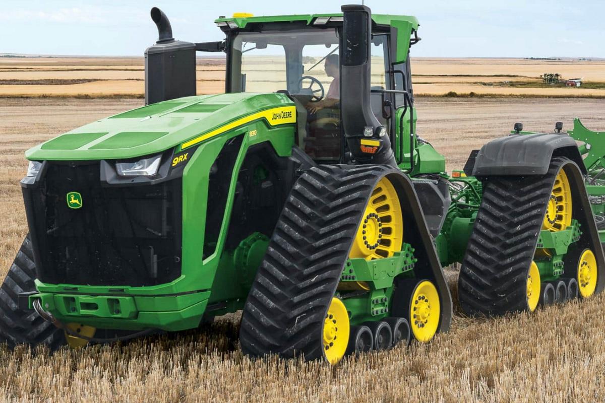 Прошла премьера трактора John Deere 9RX 830 за 1,2 млн долларов