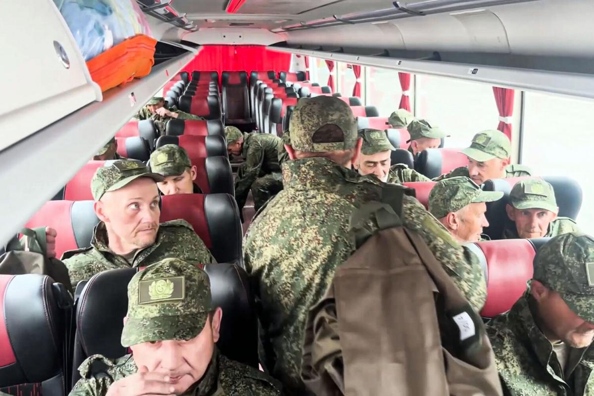 Москалькова: более 3 700 бойцов и 165 курян возвращены из плена