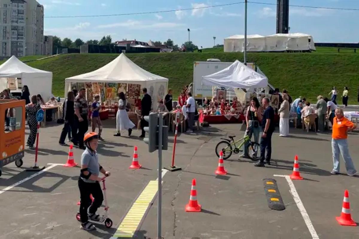 В Саранске прошёл фестиваль «МЫ ВМЕСТЕ» с участием 25 предпринимателей и самозанятых