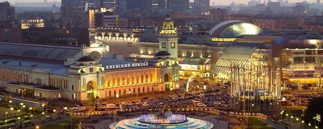 В Москве на площади Европы обнаружили тело пенсионера