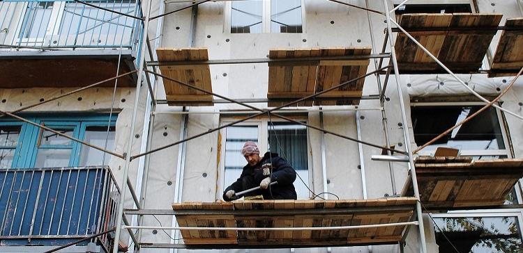Во Владивостоке в 2015 году продолжат капремонт многоквартирных домов