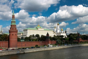 В Кремле назвали смехотворным украинский формат мирного саммита
