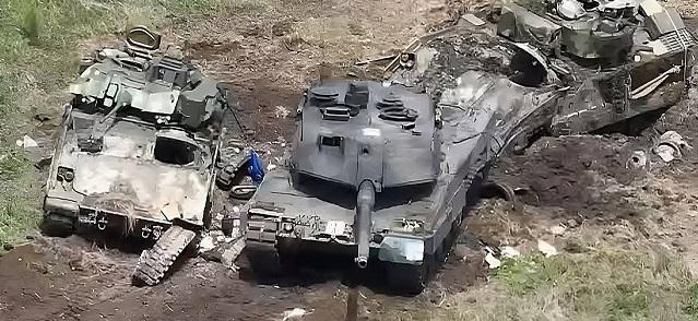 Минобороны РФ: ВСУ при контрнаступлении за сутки потеряли четыре танка Leopard и пять БМП Bradley