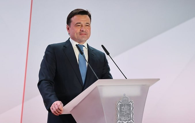 «Совместными усилиями двигаемся вперед»: Глава Рузского муниципального округа Александр Горбылев поздравил с днем рождения губернатора Подмосковья Андрея Воробьева