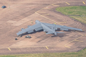 US investigates incident involving emergency landing of US B-52 at Maynooth base