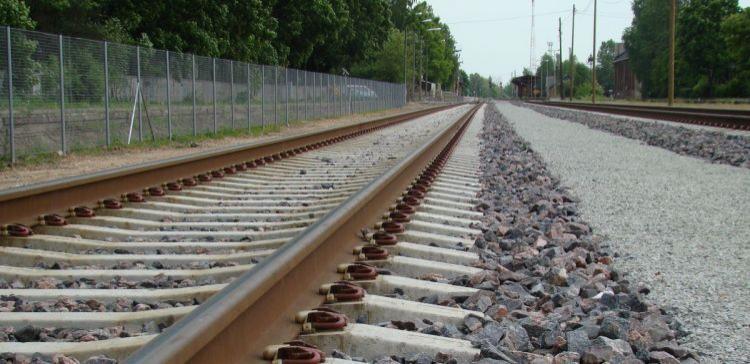 В Екатеринбурге поезд сбил насмерть 55-летнего мужчину