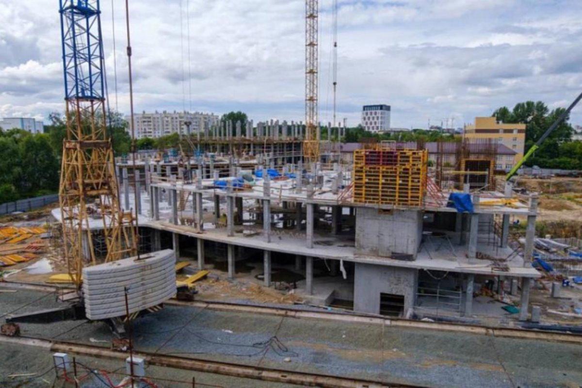 Строящийся хирургический корпус челябинской ОДКБ станет одним из самых современных в стране