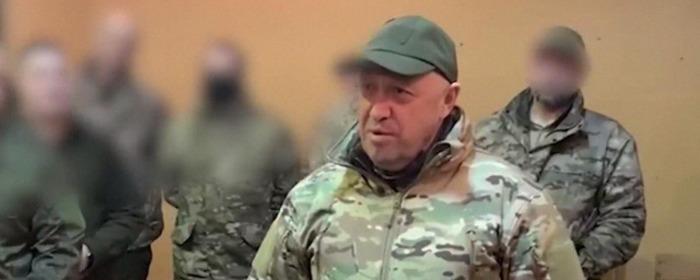 В Росавиации подтвердили, что Евгений Пригожин находился в списках пассажиров самолета, упавшего в Тверской области