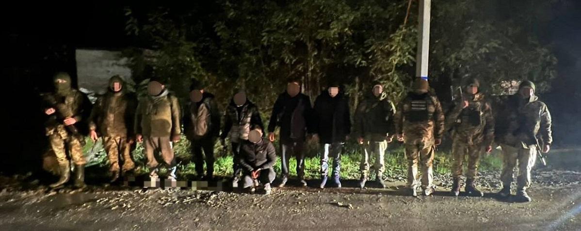 Госпогранслужба Украины отметила, что уклонисты и их проводники стали лучше шифроваться для побега через границу