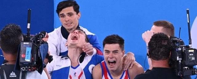 Мужская сборная России по гимнастике завоевала золотые медали Олимпиады впервые за 25 лет