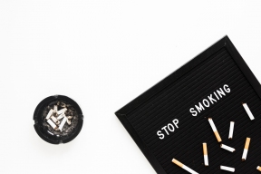 ВОЗ призвала страны мира поднять цены на спиртное, табак и сладкие напитки