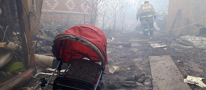 В бунтовавшем цыганском поселке под Тулой сгорели два дома