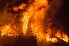 Губернатор Старовойт: В Курской области после атаки украинского БПЛА загорелась нефтебаза