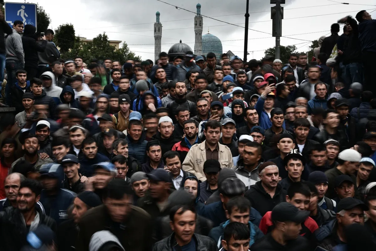 «Нахрен с ёлки!» Соловьев рассказал, что делать с мигрантами, диаспорами и этническими бандами.