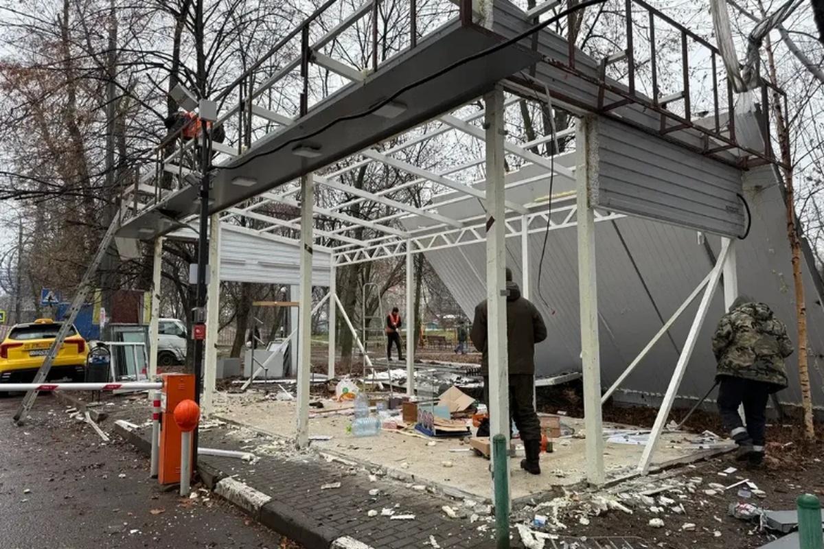 Мэрия Новосибирска демонтировала более 750 незаконных киосков за год