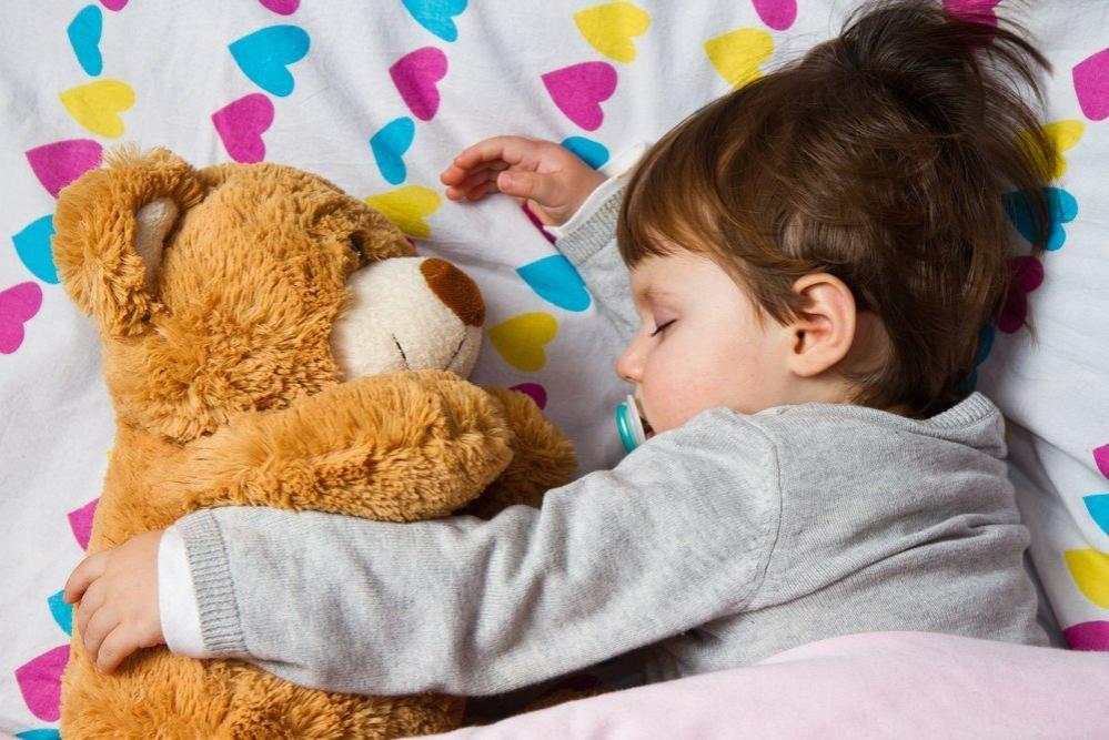 Американские ученые установили негативное влияние недосыпа на развитие детей