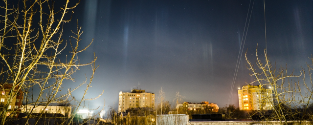 Ночью в Кирове наблюдали световой лес