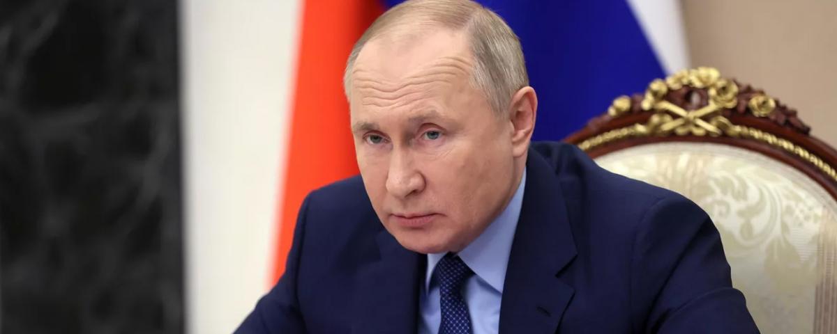 Путин поддержал предложение Минцифры создать цифровой паспорт