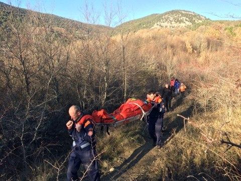 В Севастополе спасатели помогли пострадавшей в каньоне туристке