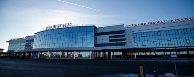 Летевший из Новосибирска в Москву самолет сел в Рощино из-за инсульта пассажира
