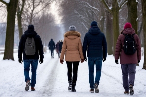 Всего 30 минут в день: врачи назвали ходьбу лучшим лекарством от стресса и болезней