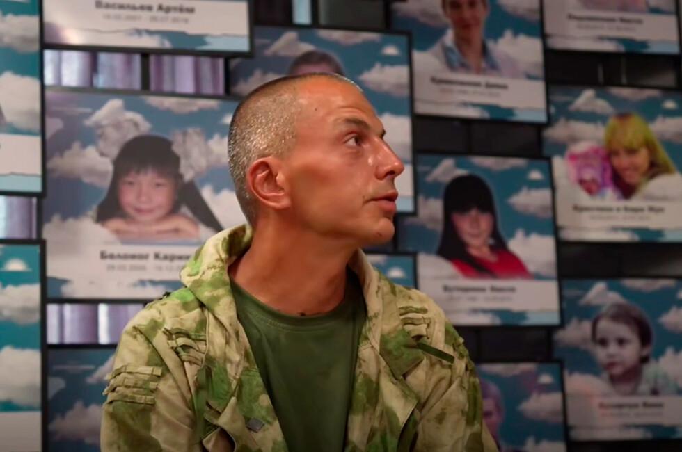 Пленных солдат ВСУ привели в музей памяти погибших детей в Донбассе