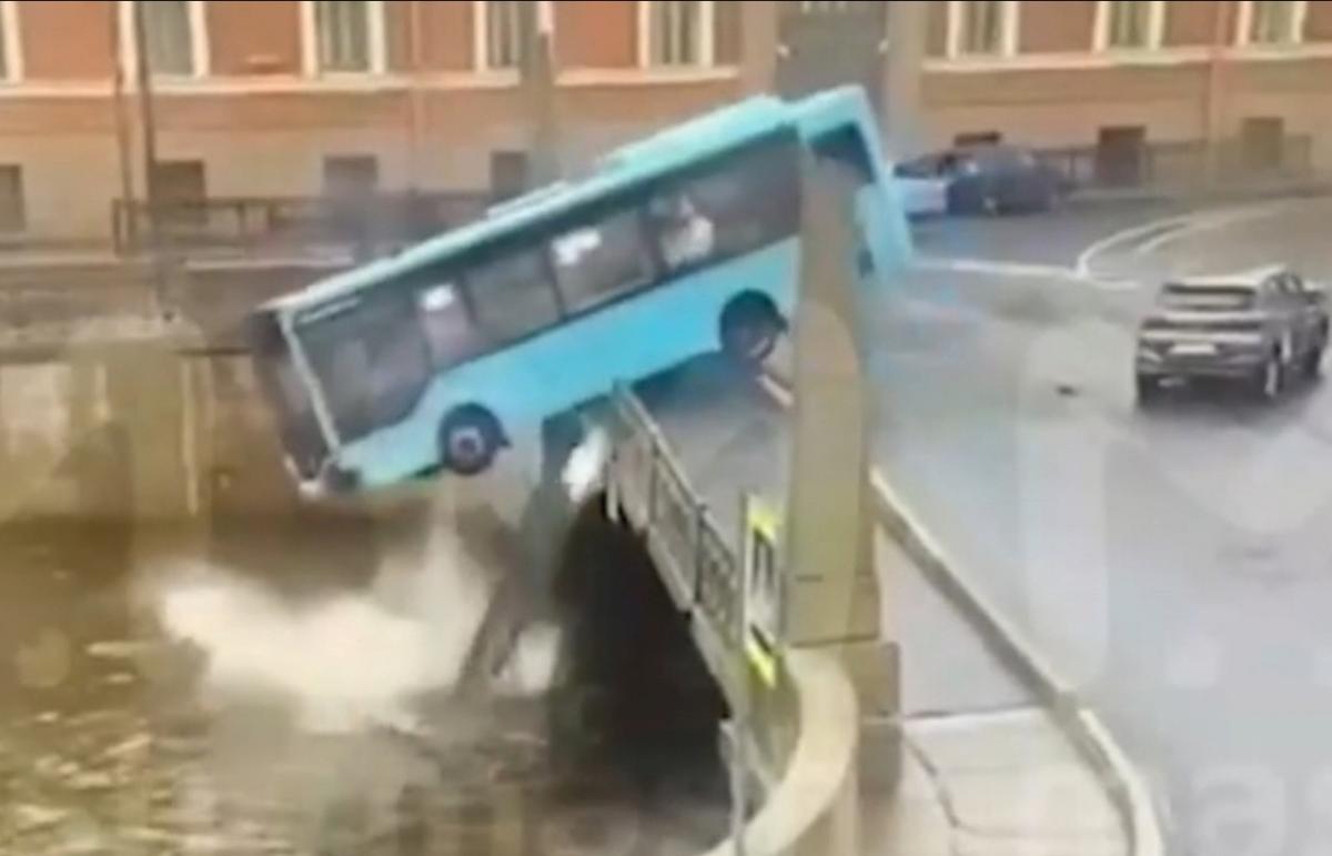 Проблемы общественного транспорта в Петербурге привлекли внимание Движения гражданских инициатив