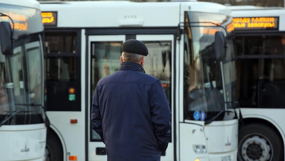 Смольный усилил новыми автобусами 11 маршрутов в Петербурге