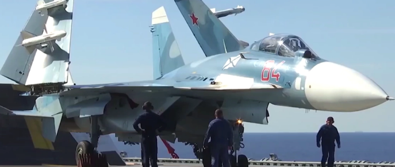 Экипажи истребителей Северного флота России закончили подготовку на авиатренажере в Крыму