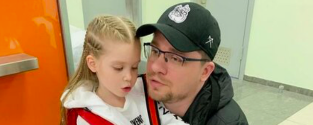 Видео: Гарик Харламов преподнес необычный подарок дочери в честь семилетия