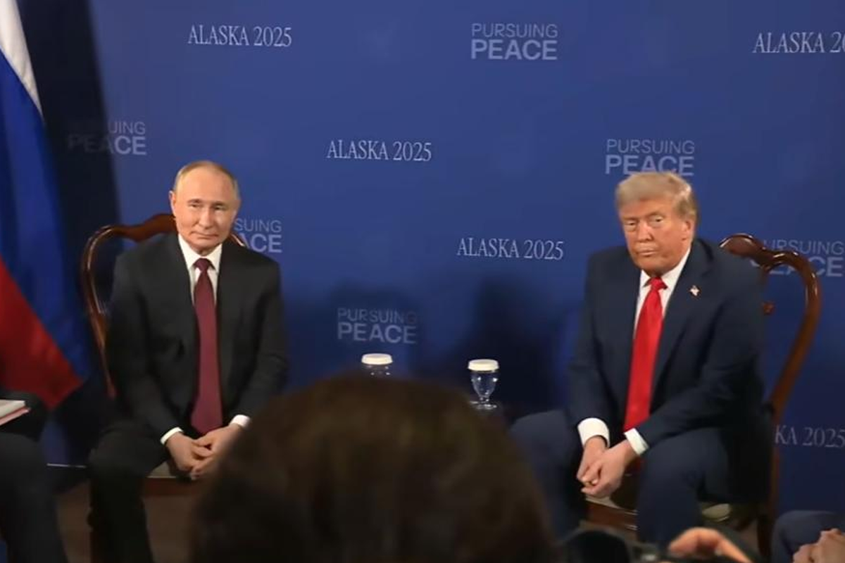 На Аляске проходят переговоры президентов России и США