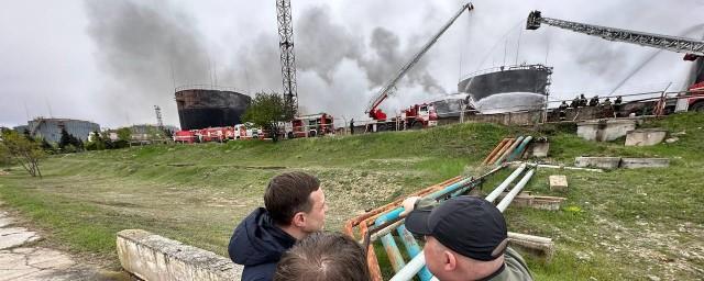 Губернатор Развожаев: Пожар на нефтебазе в Севастополе полностью ликвидирован